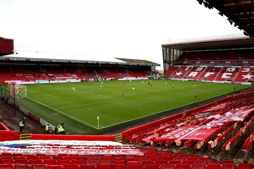 https://2203666.fs1.hubspotusercontent-na1.net/hubfs/2203666/OFFICIAL%20-%200_Aberdeen-v-Rangers-Ladbrokes-Scottish-Premiership-Pittodrie-Stadium.webp